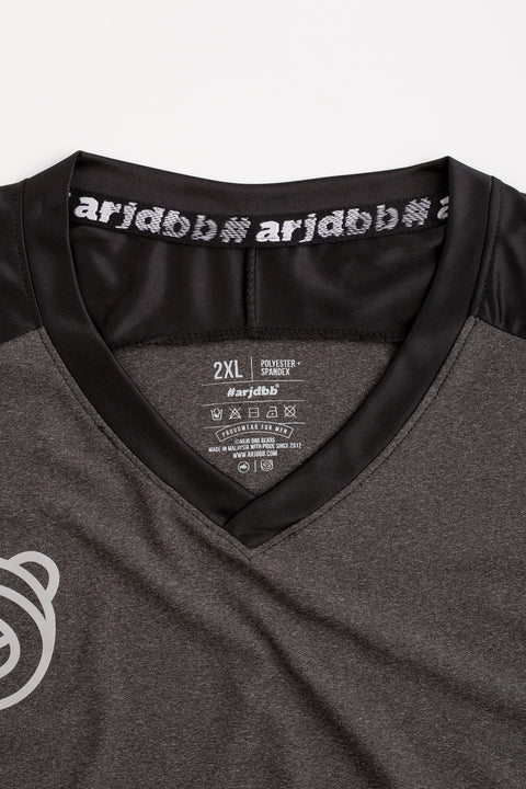 MOBIUSBEAR Raglan V-neck Tee