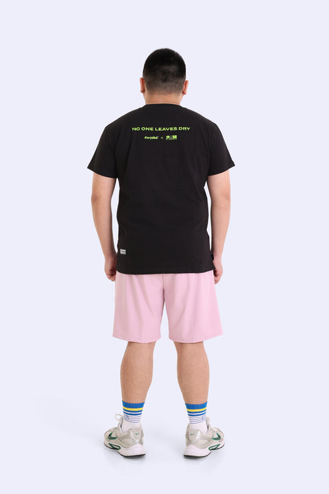 NO ONE LEAVES DRY Tee