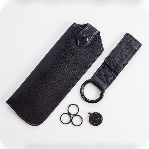 #arjdbb The Ring Carabiner in Black