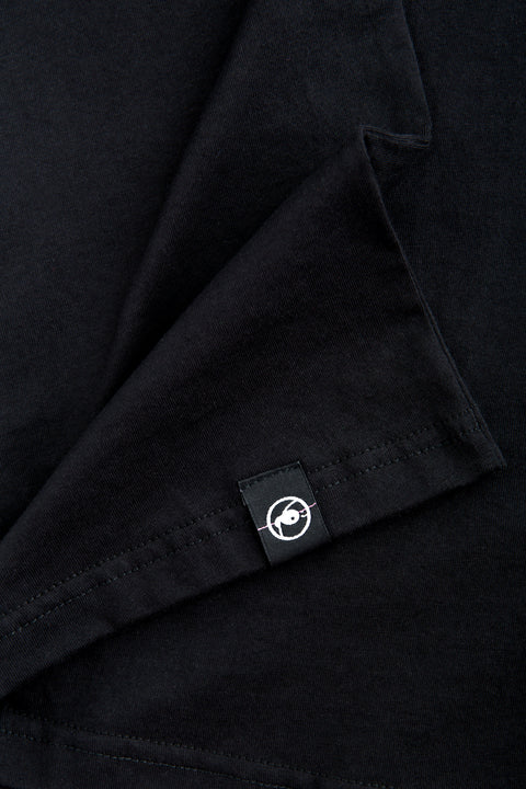 NO ONE LEAVES DRY Tee